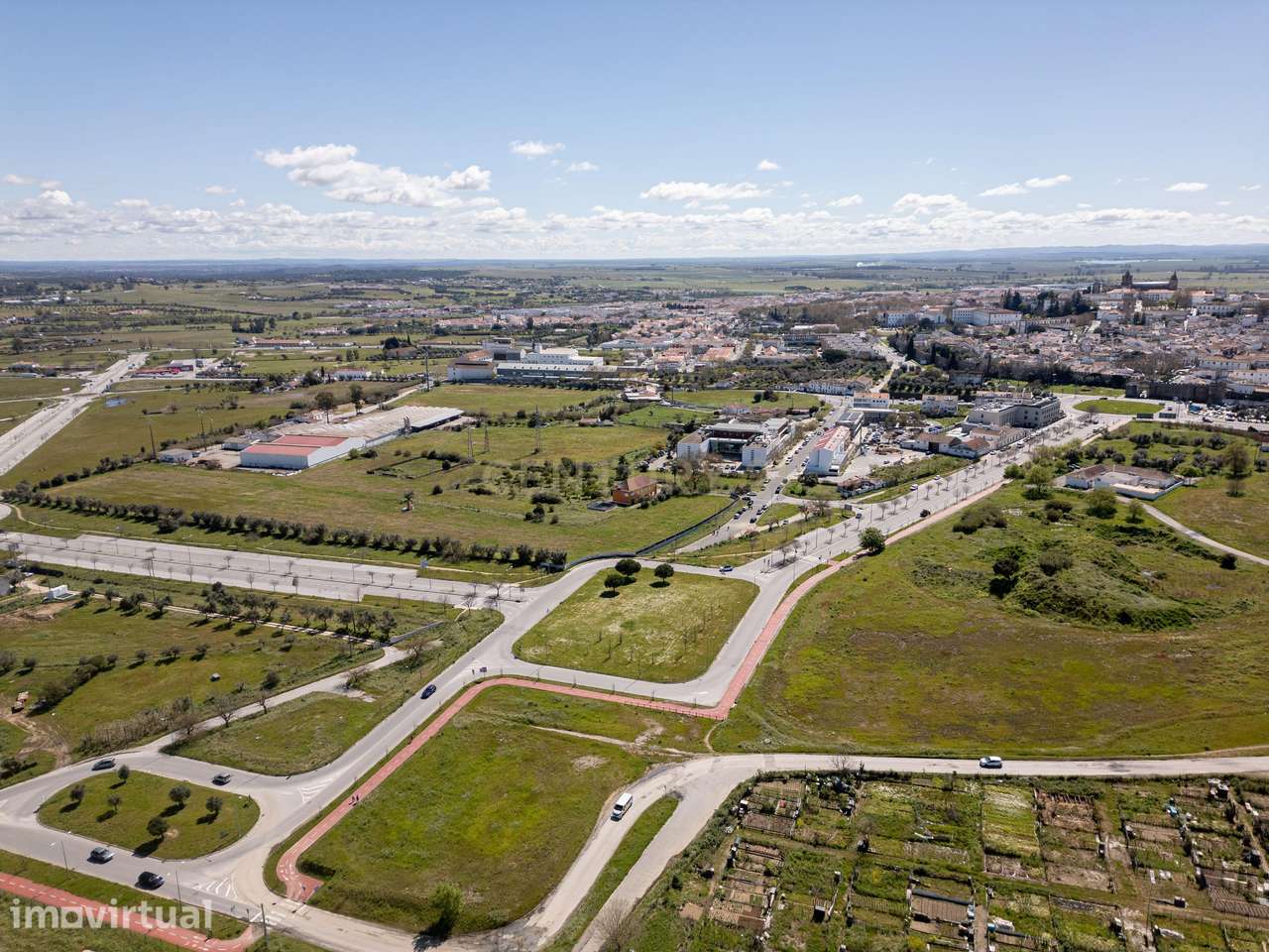 ÉVORA-PORTUGAL- Terreno em Local de Luxo,  Para Lotear e Urbanizar  em - Grande imagem: 3/11