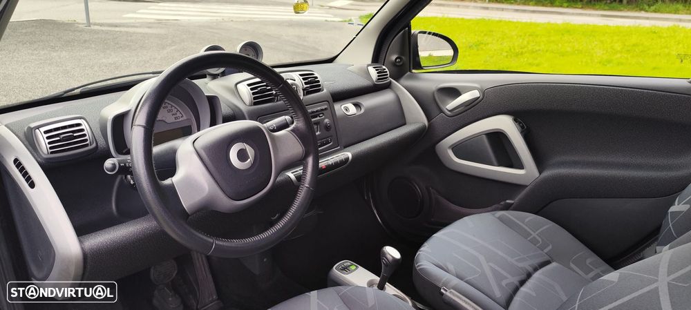 Smart ForTwo Coupé 1.0 Pure 71 - 2