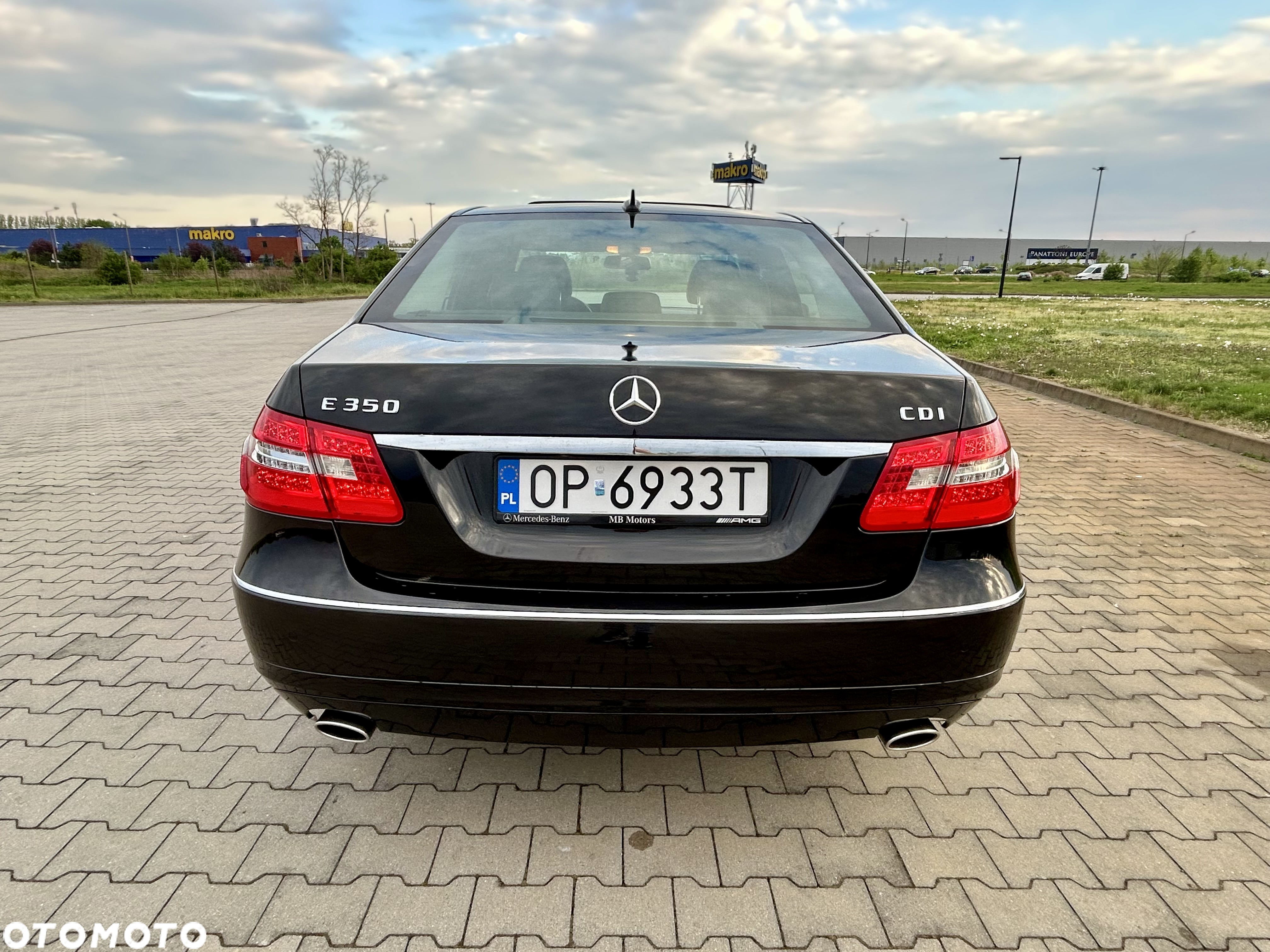 Mercedes-Benz Klasa E 350 CDI BlueEff Avantgarde - 9
