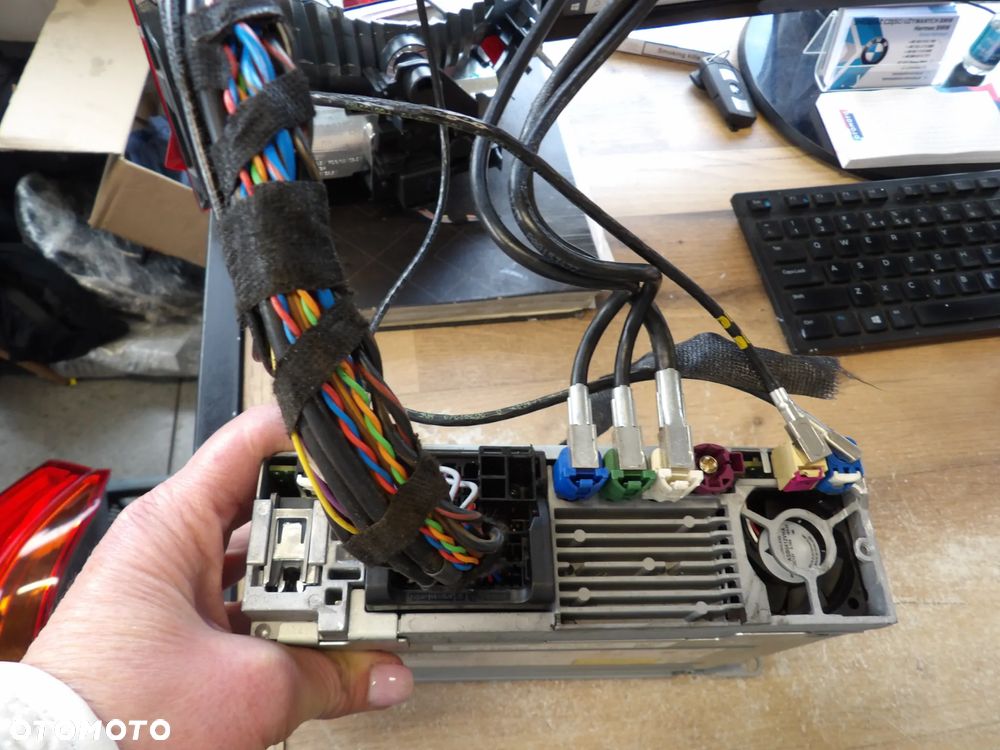 BMW - F48 - RADIOODTWARZAC CD - NAWIGACJA - INSTALACJA - 9399436 - 4