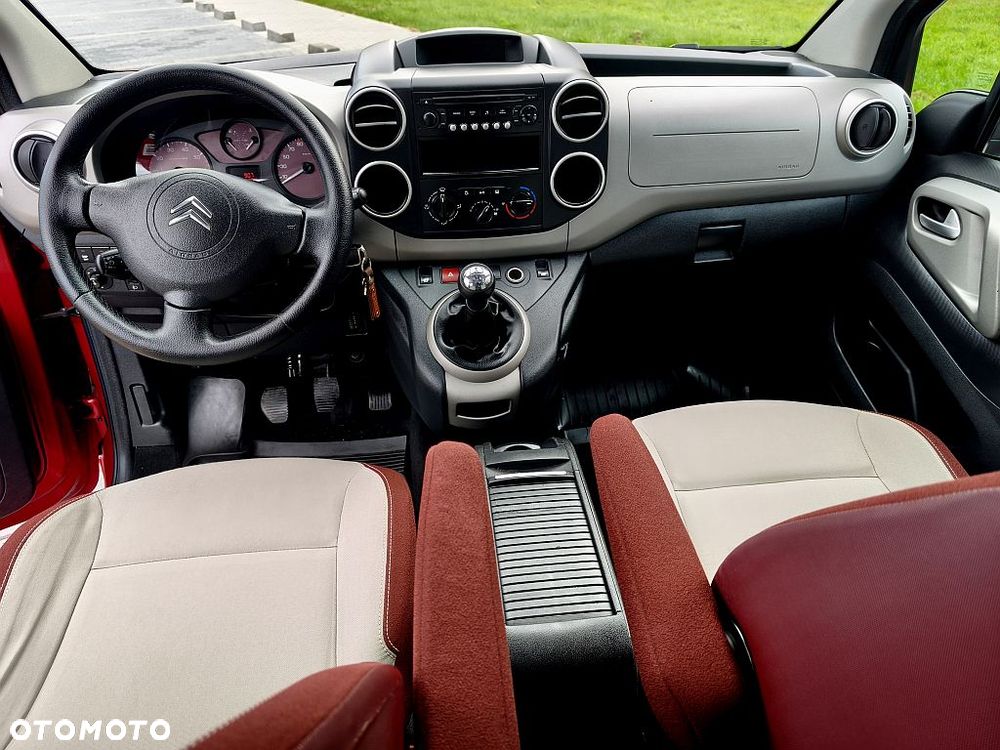 Citroën Berlingo Multispace VTi 95 SELECTION - 16