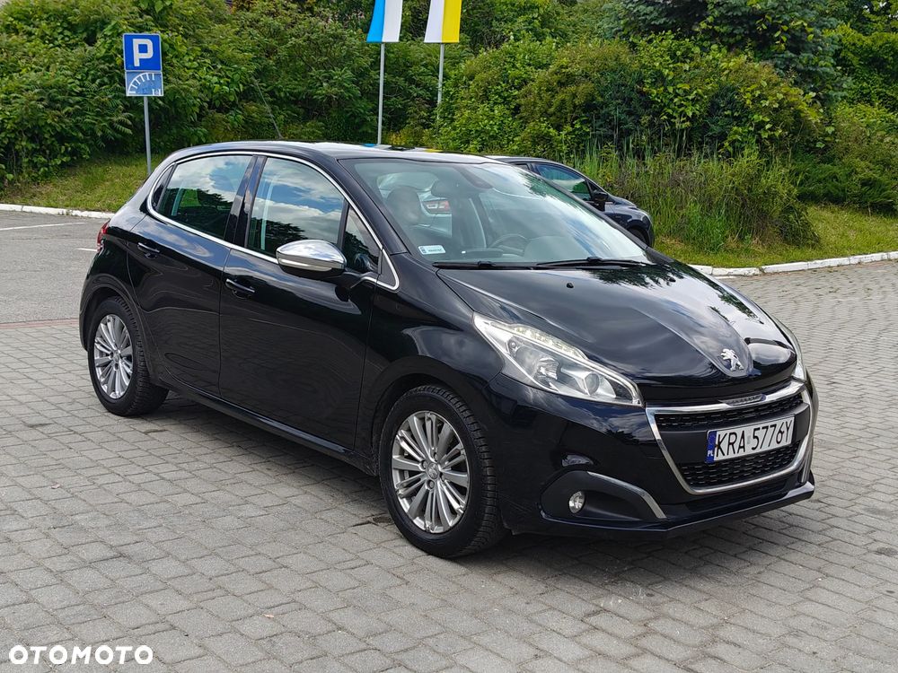 Peugeot 208 1.2 PureTech Style - 11