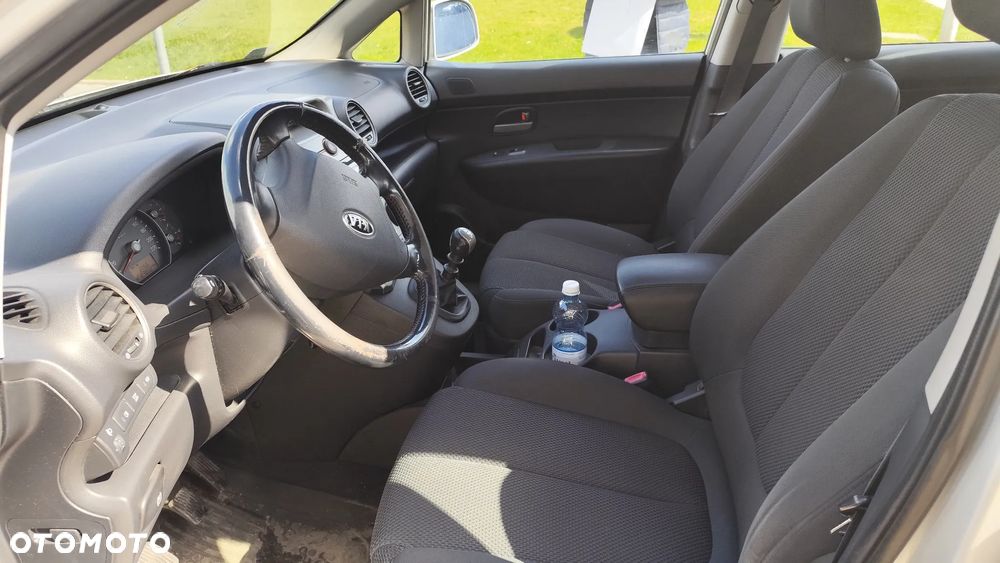 Kia Carens 2.0 CRDi Freedom 7os - 14