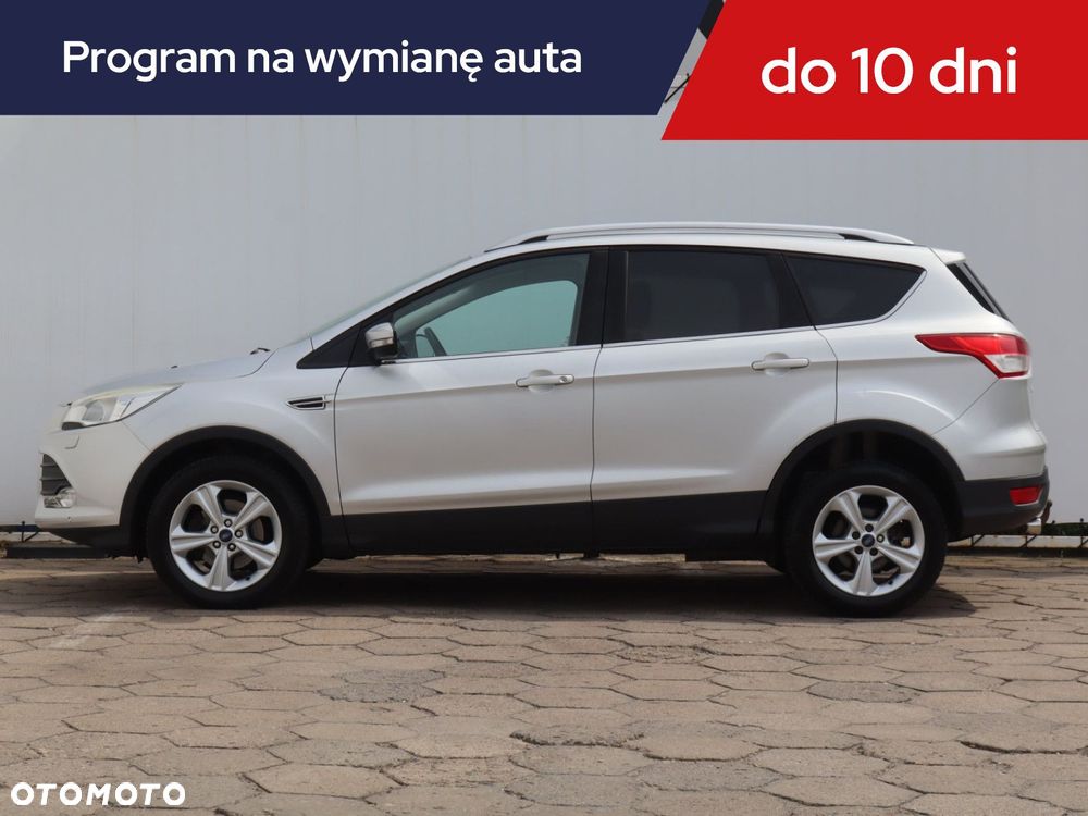 Ford Kuga - 4