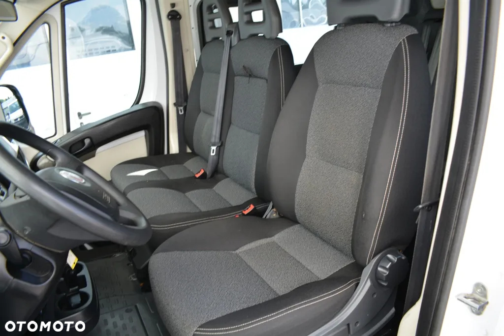 Fiat Ducato 2,3 MuliJet 130KM średniak - 22