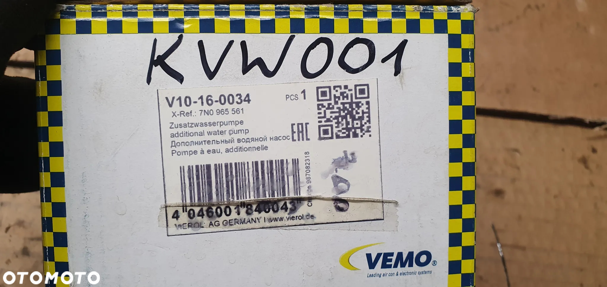 Dodatkowa pompka obiegu wody NOWA VEMO Audi A3 8P V10-16-0034 7N0965561 - 9