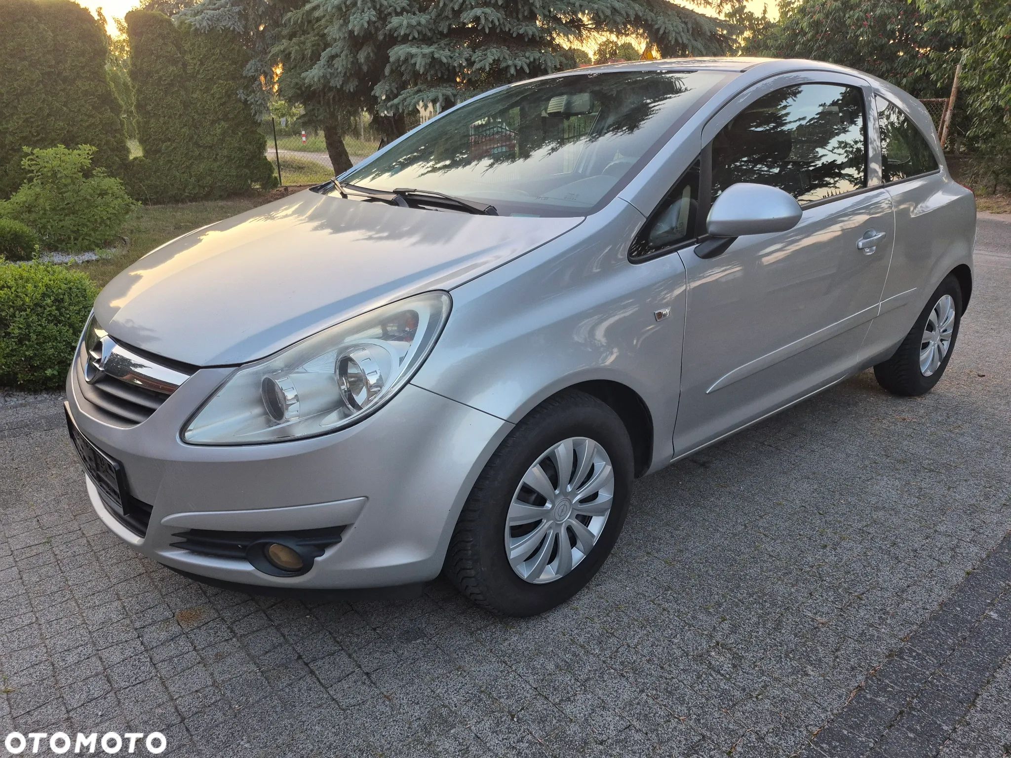 Opel Corsa 1.0 12V - 1