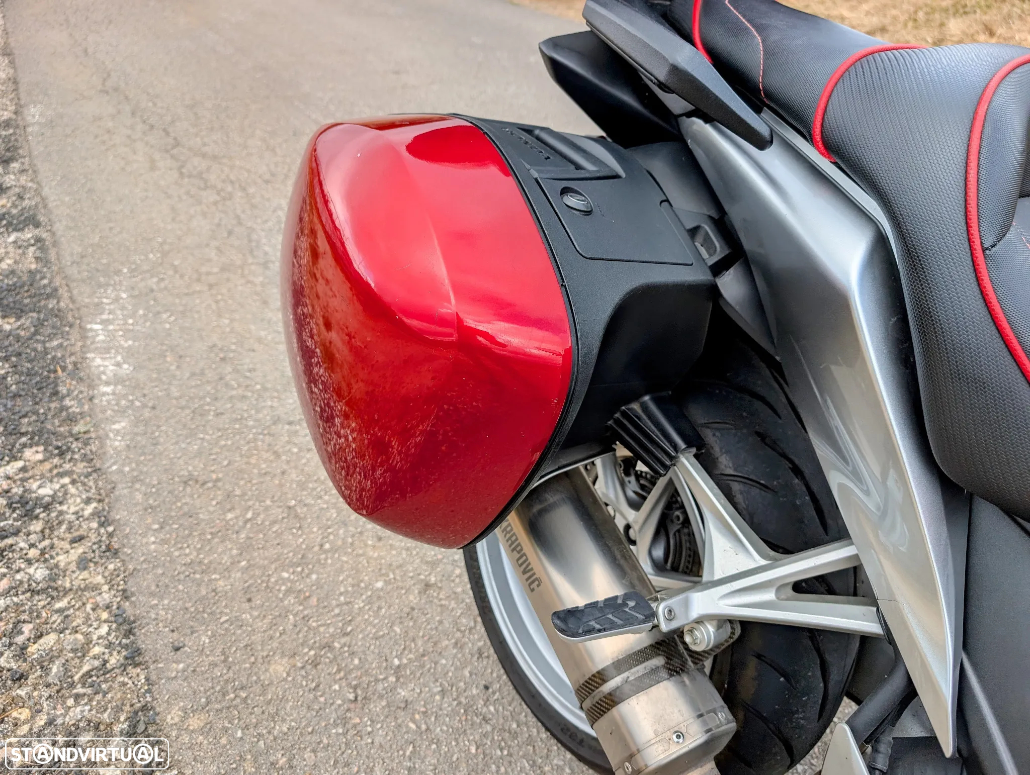 Honda VFR 1200F - 9