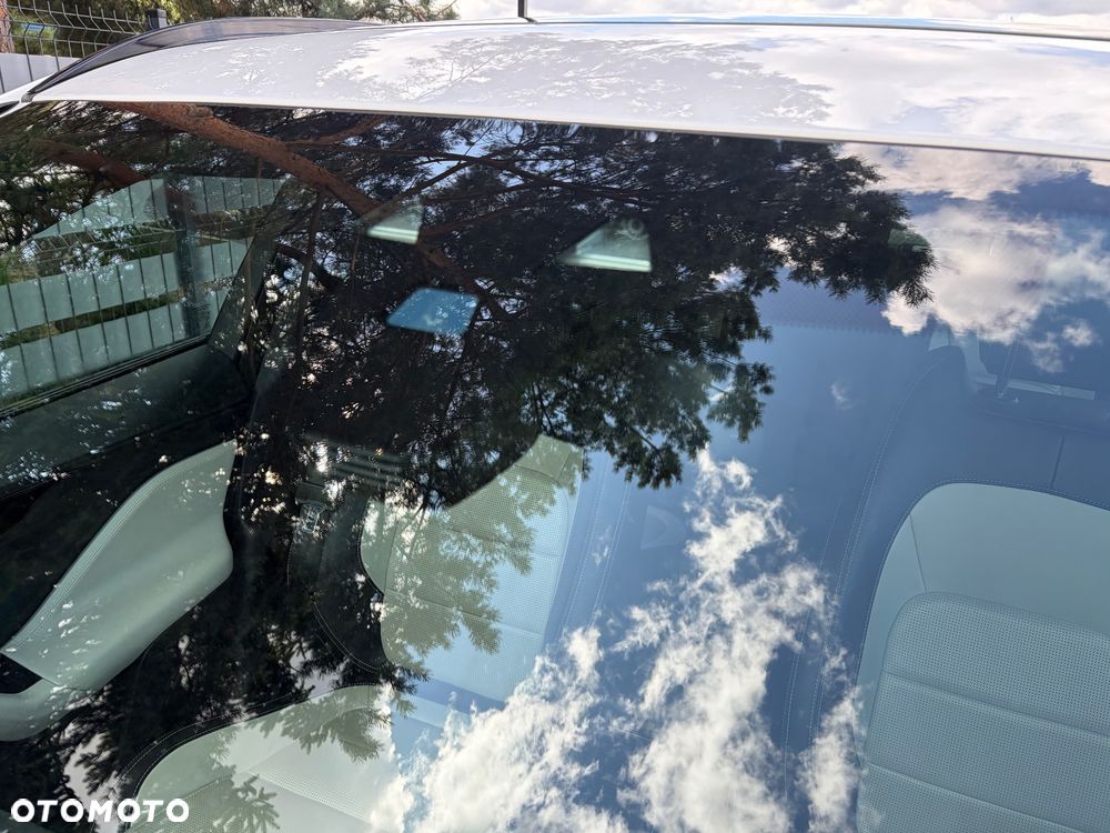 Jaguar F-Pace 2.0 i4D AWD R-Sport - 32