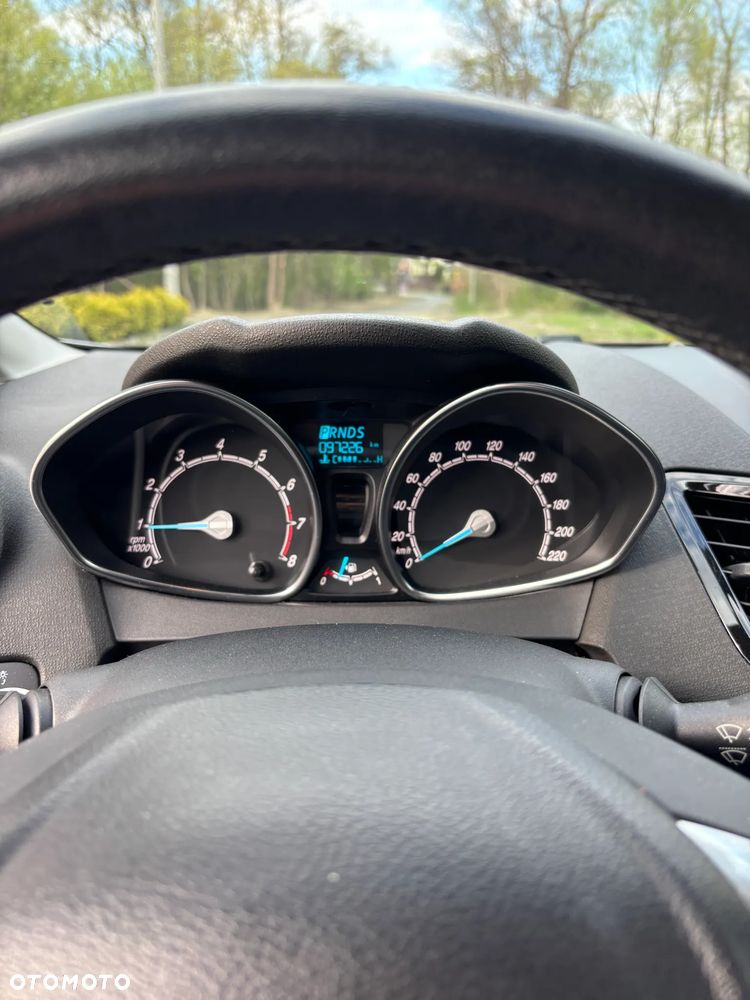 Ford Fiesta 1.6 Ti-VCT Titanium - 12