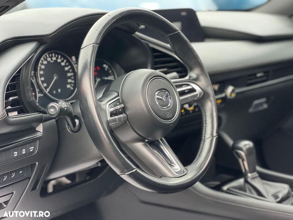 Mazda 3 e-Skyactiv X186 AT MHEV GT+ - 9