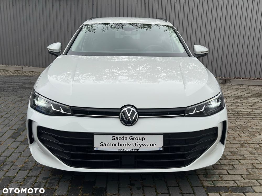 Volkswagen Passat 1.5 TSI ACT mHEV Trend DSG - 4