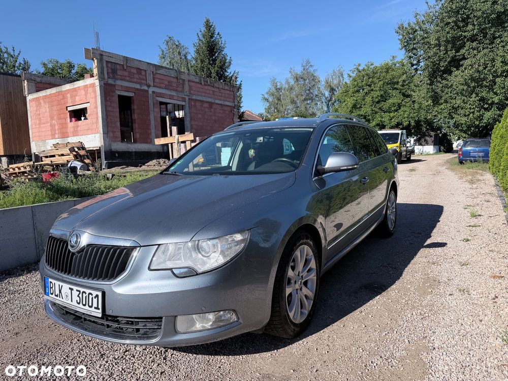 Skoda Superb - 1