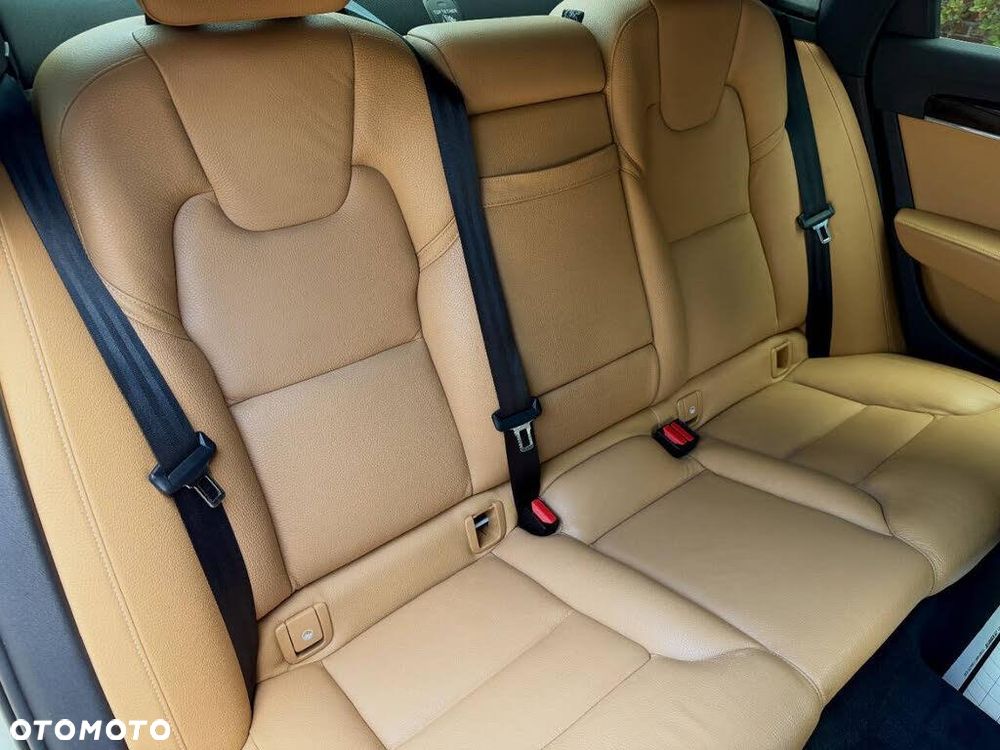 Volvo S90 T6 AWD Momentum - 12