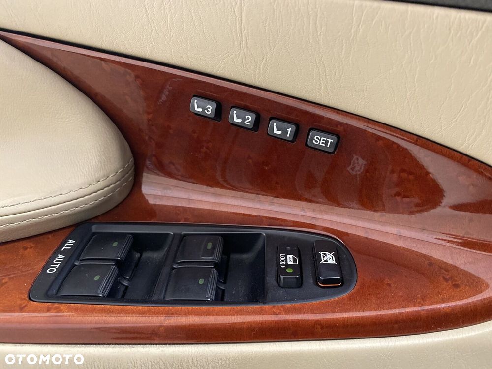 Lexus GS - 17