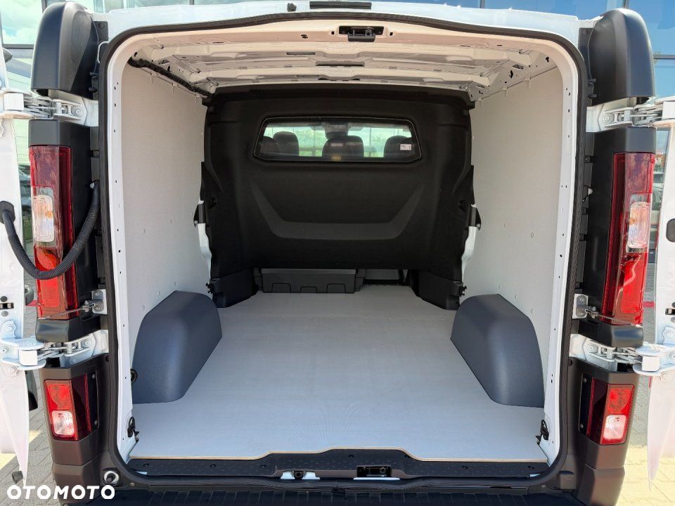 Nissan Primastar - 8