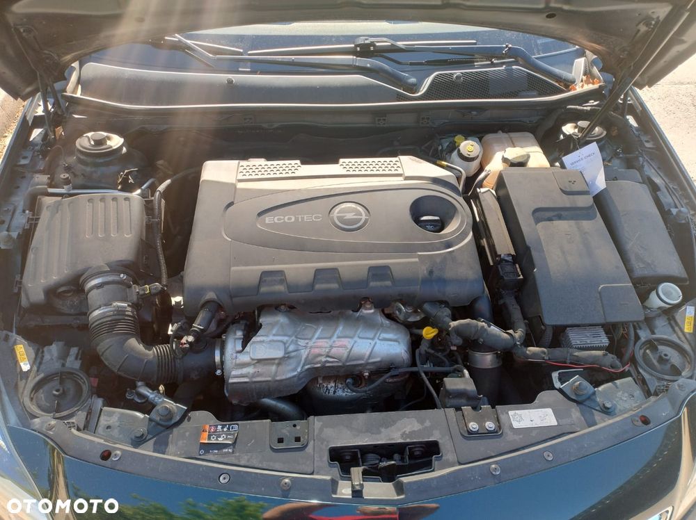 Opel Insignia - 21