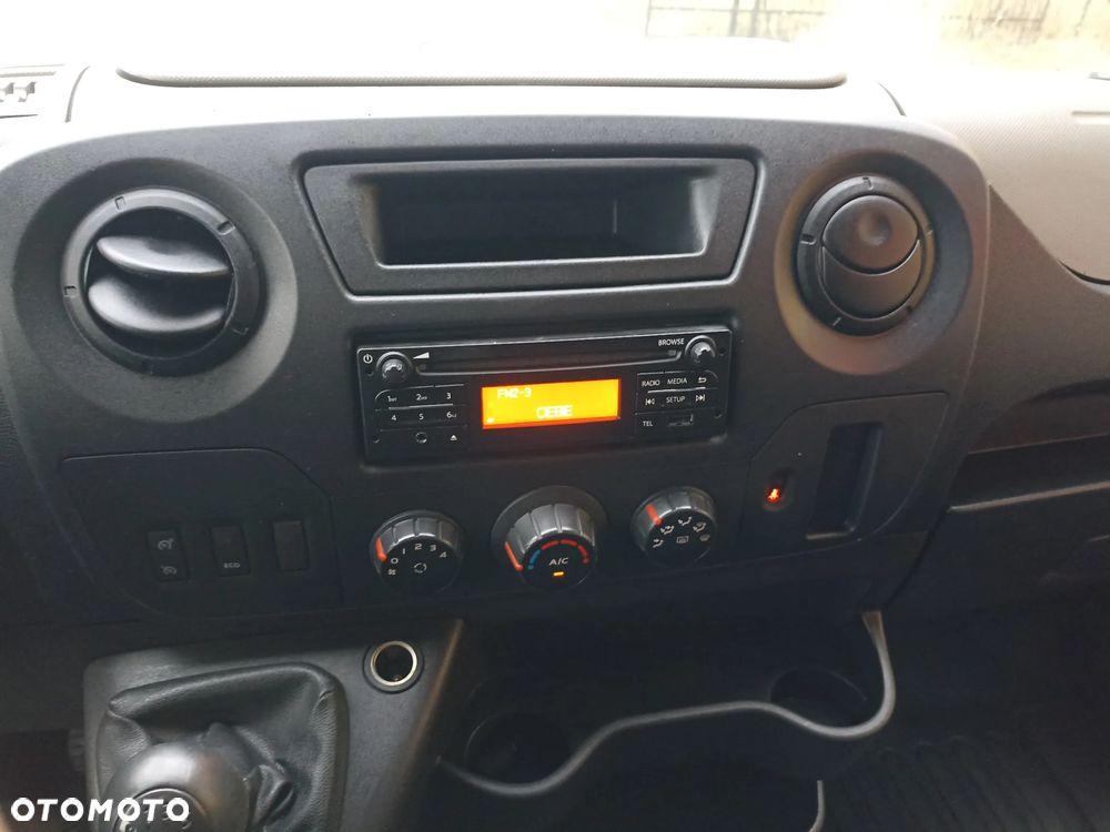 Renault Master - 15