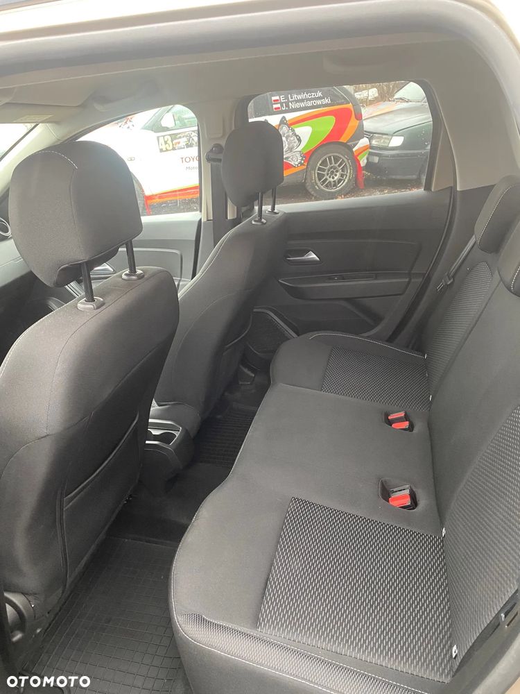 Dacia Duster 1.0 TCe Essential - 21