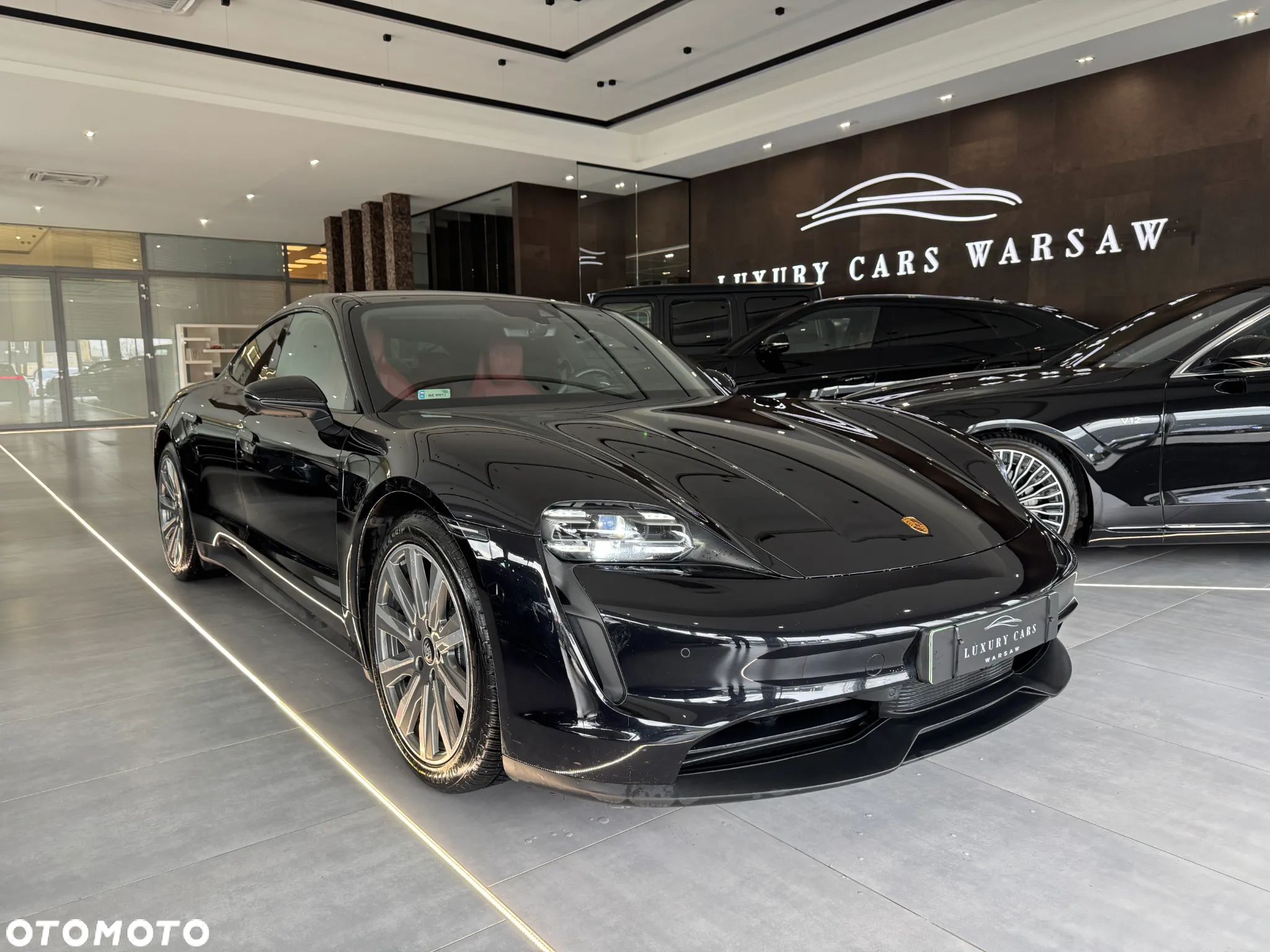Porsche Taycan Standard - 1