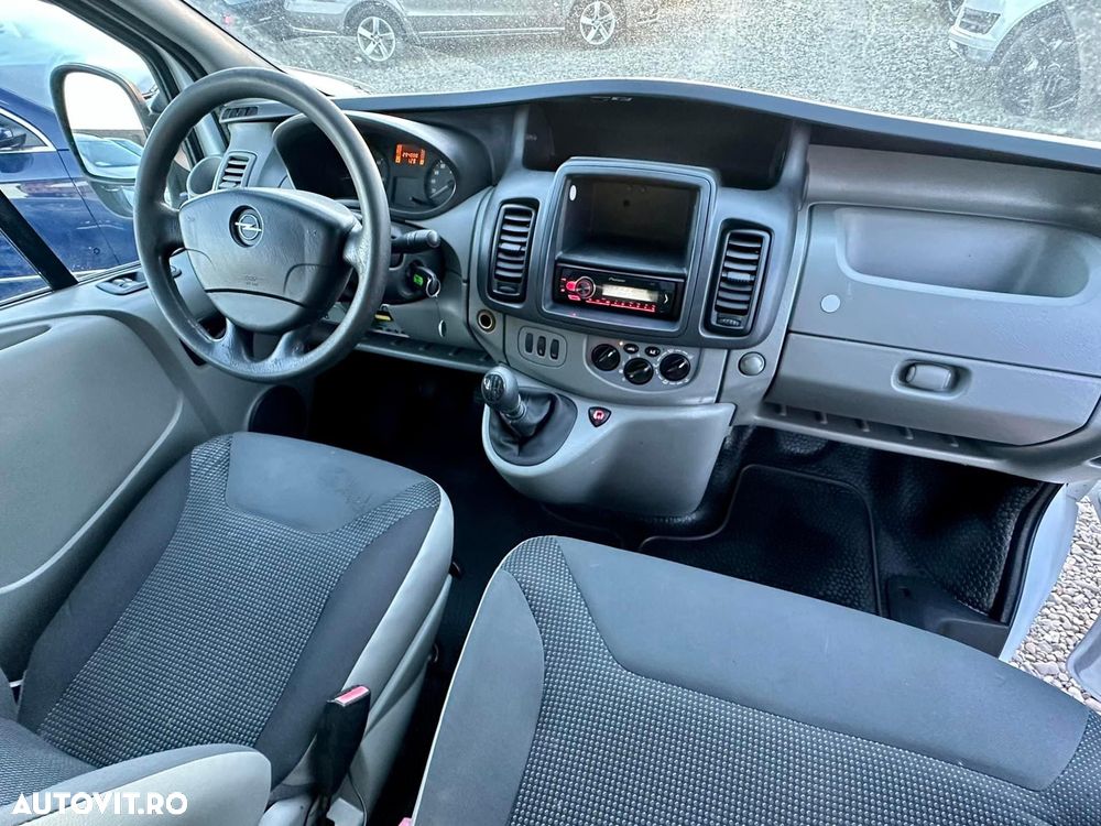 Opel Vivaro - 5