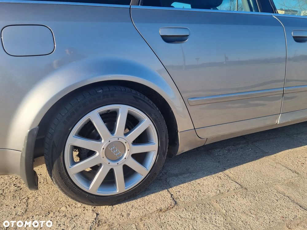 Audi A4 1.8T Quattro - 21