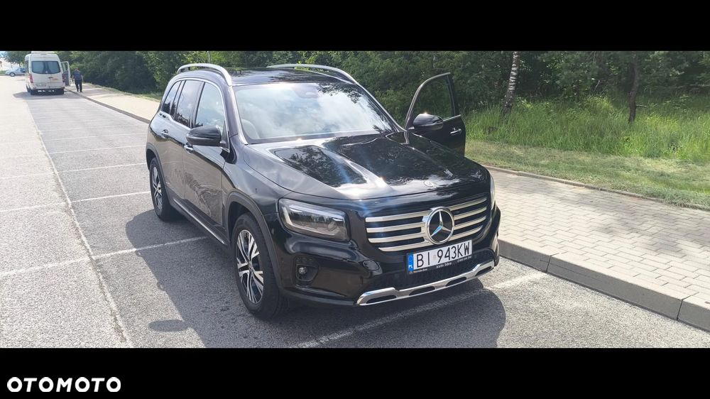 Mercedes-Benz GLB 250 4-Matic 8G-DCT - 1