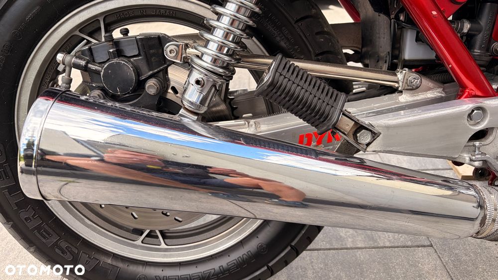 Suzuki GSX - 8