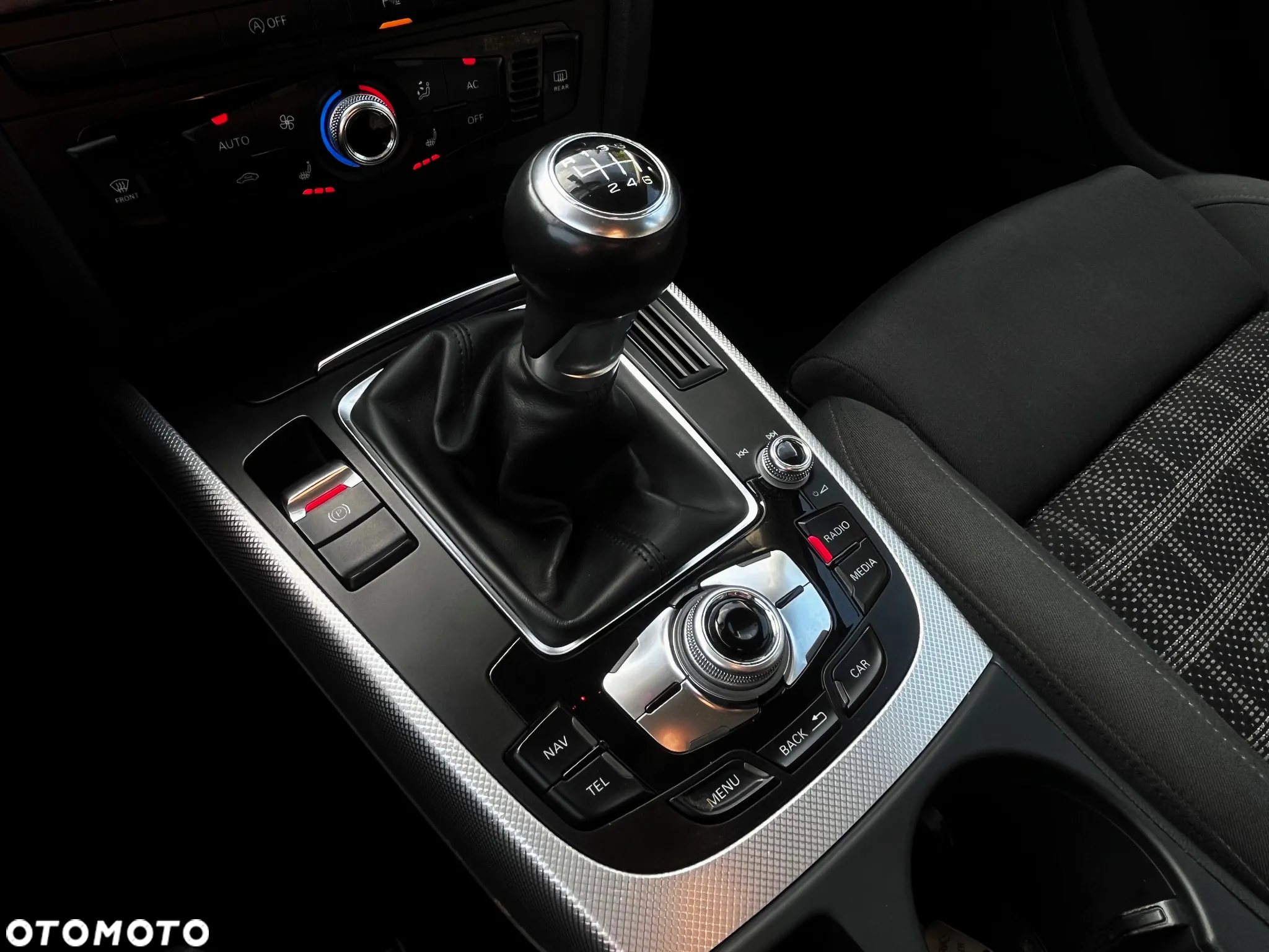 Audi A4 2.0 TDI Quattro Line - 9