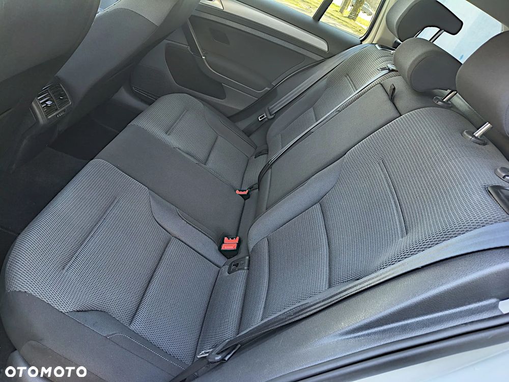 Volkswagen Golf 1.4 TSI BMT Comfortline - 3