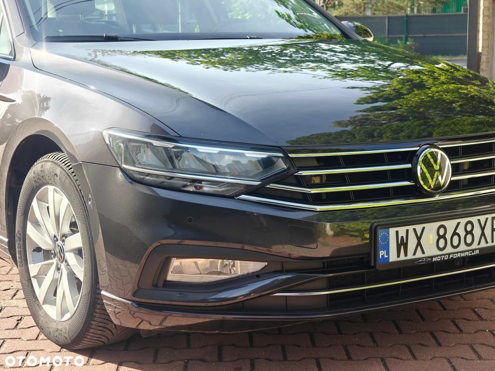 Volkswagen Passat 2.0 TDI SCR DSG Comfortline - 4