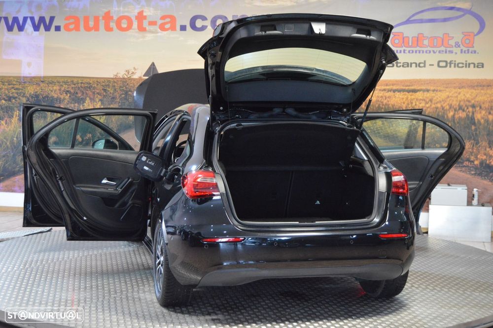 Mercedes-Benz A 160 Progressive - 12