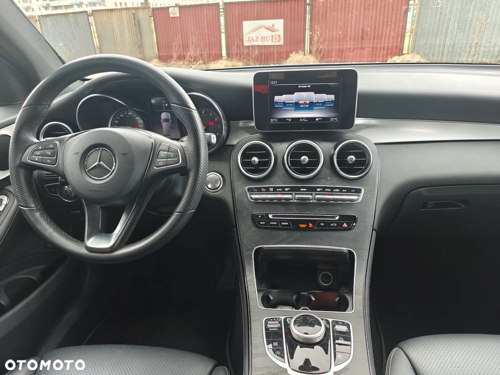 Mercedes-Benz GLC - 14