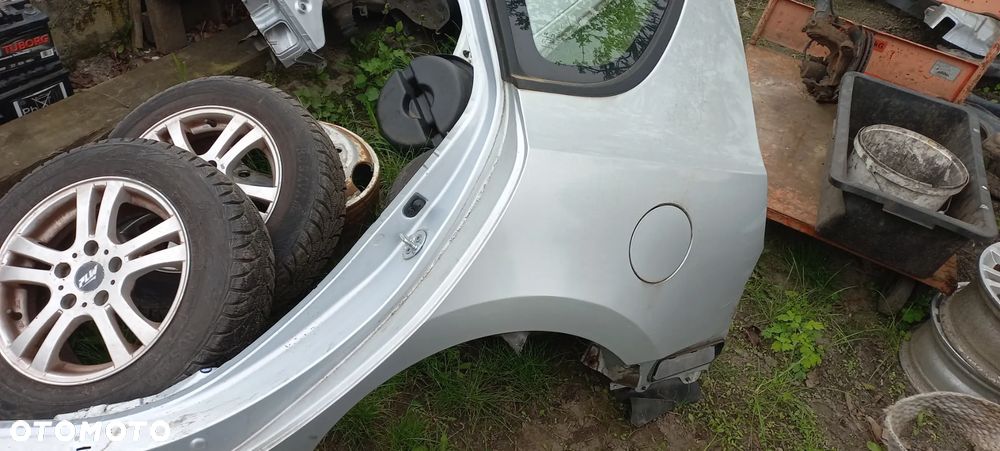blotnik tył lewy  cwiartka hyundai i 30 1 fd kombi poznan - 1