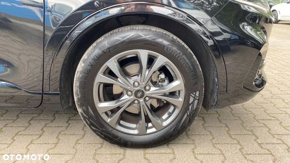 Ford Kuga - 10