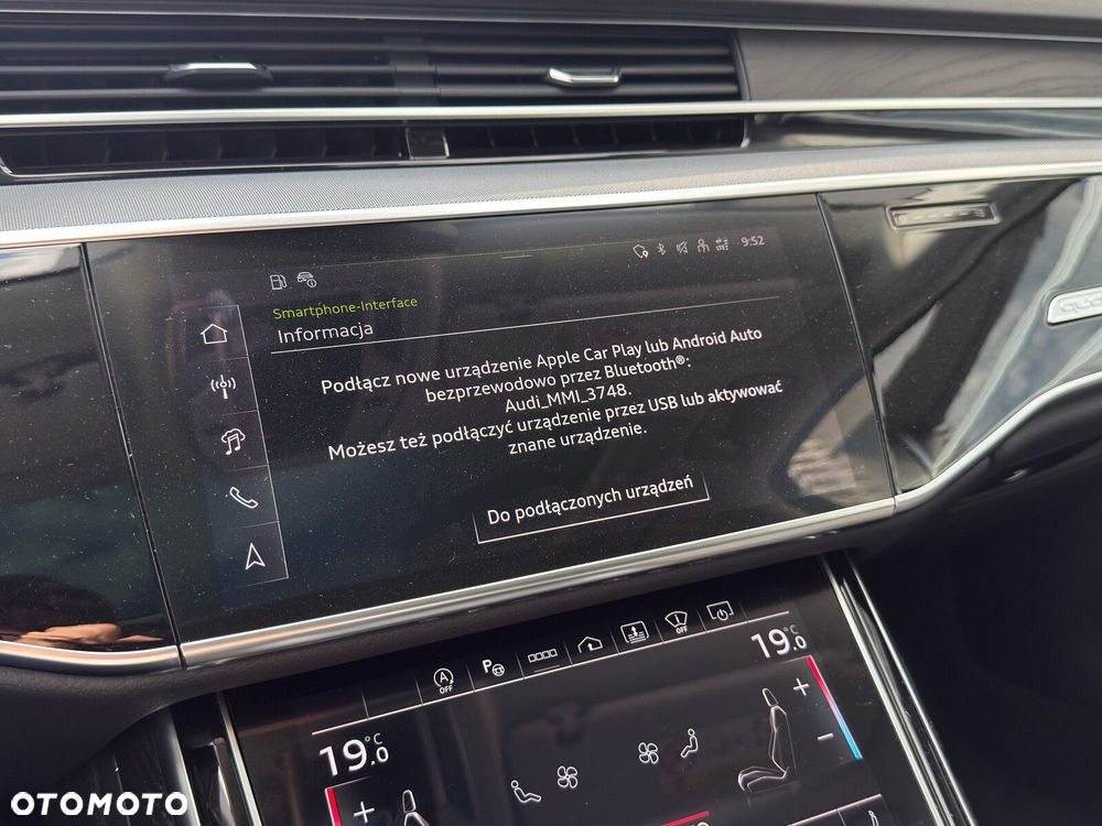 Audi A8 - 35