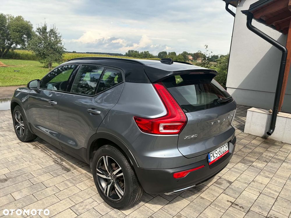 Volvo XC 40 D3 R-Design - 8