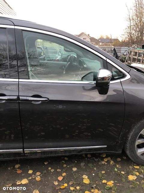 chrysler pacifica voyager ru 2016 -2026 drzwi klapa zawieszenie - 3