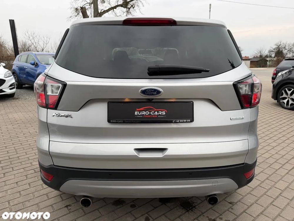 Ford Kuga 1.5 EcoBoost 2x4 Black & Silver - 4