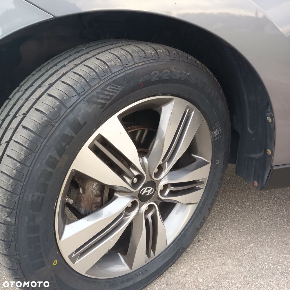 Hyundai ix35 2.0 CRDi Premium 2WD - 19