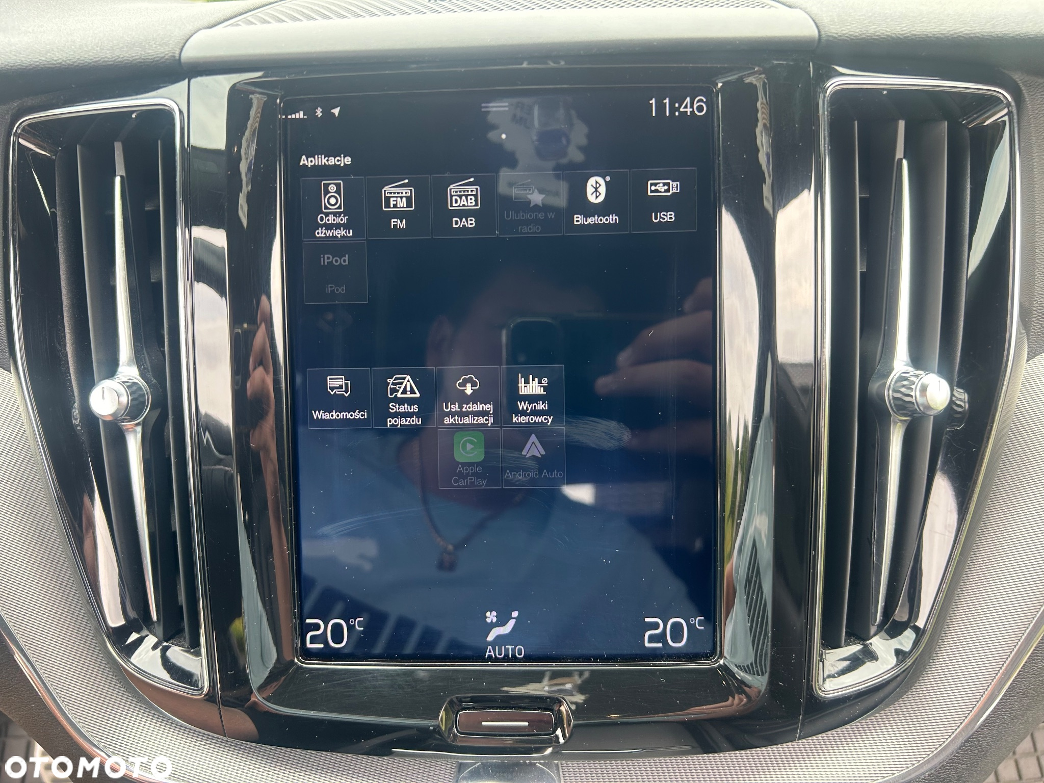 Volvo XC 60 D4 R-Design - 16