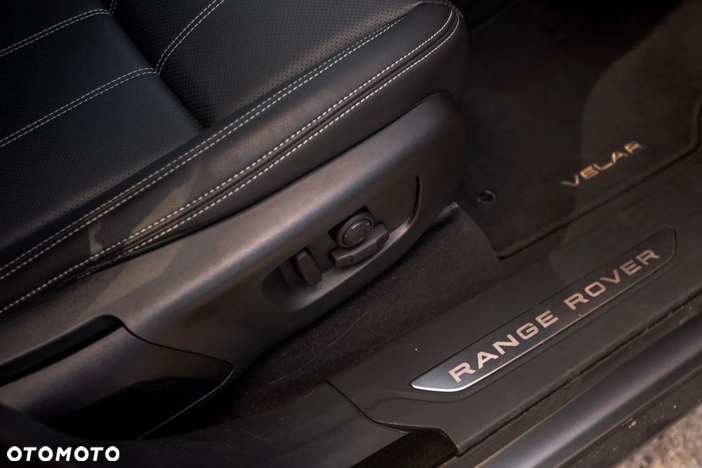 Land Rover Range Rover Velar 3.0 D300 mHEV Dynamic HSE - 25