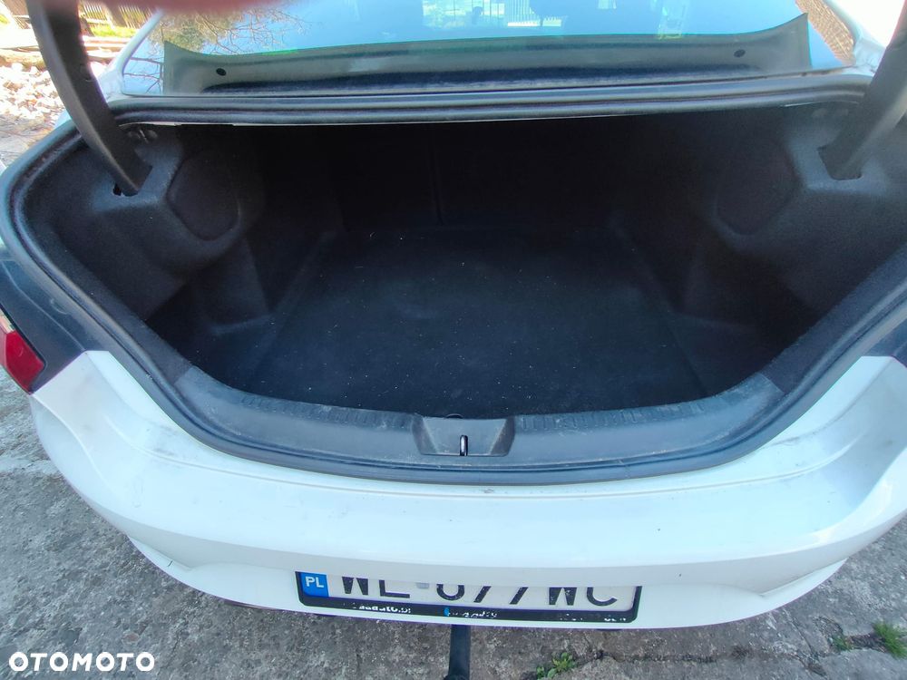 Renault Megane 1.3 TCe FAP Limited - 10