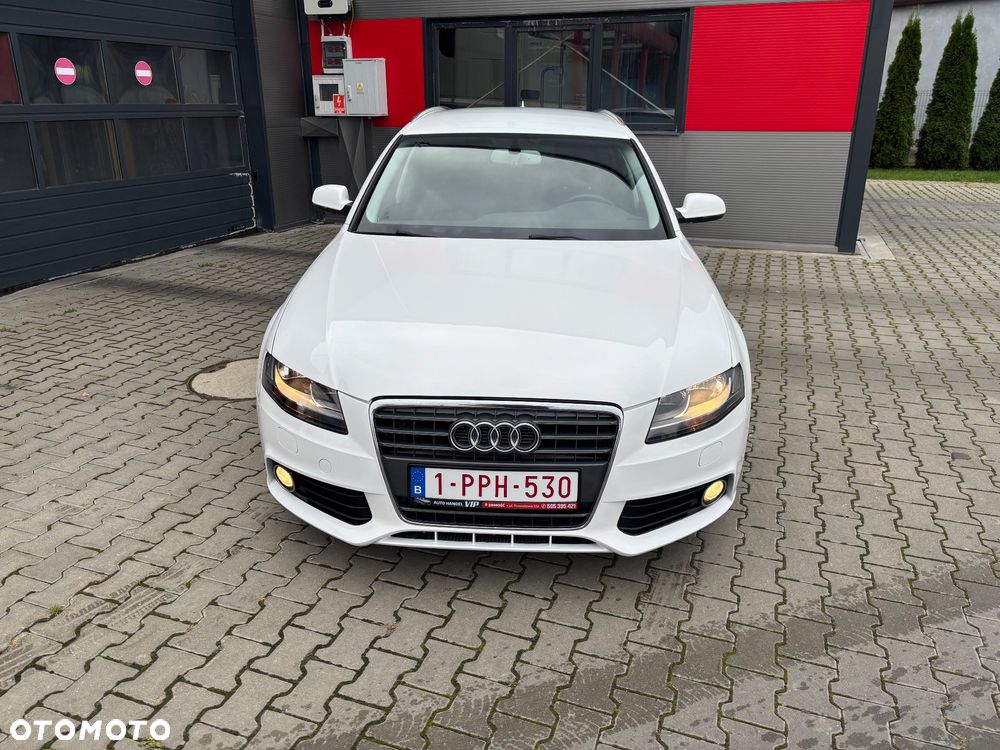 Audi A4 Avant 2.0 TDI - 14