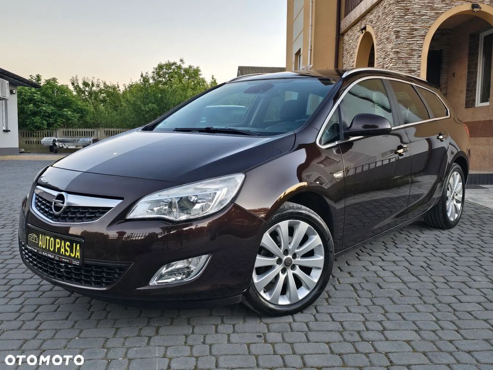 Opel Astra 1.4 Turbo Cosmo - 2