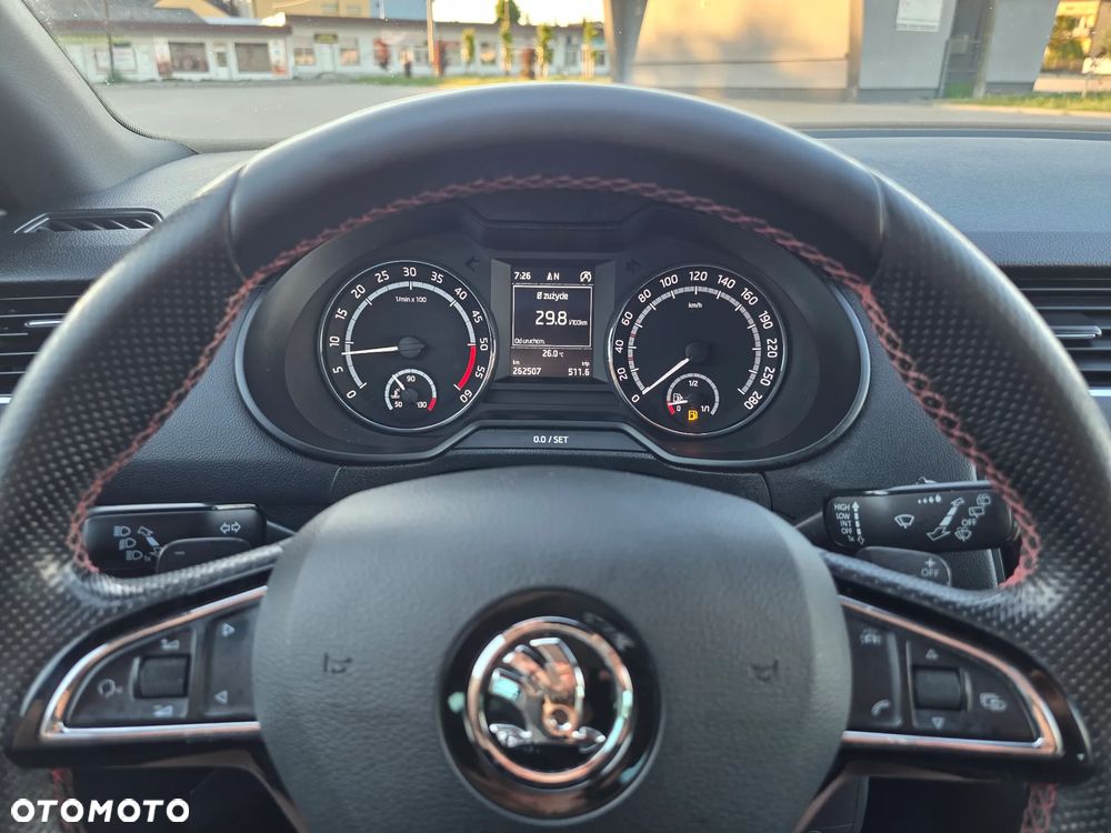 Skoda Octavia 2.0 TDI RS DSG - 18