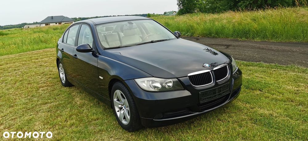 BMW Seria 3 318i - 30