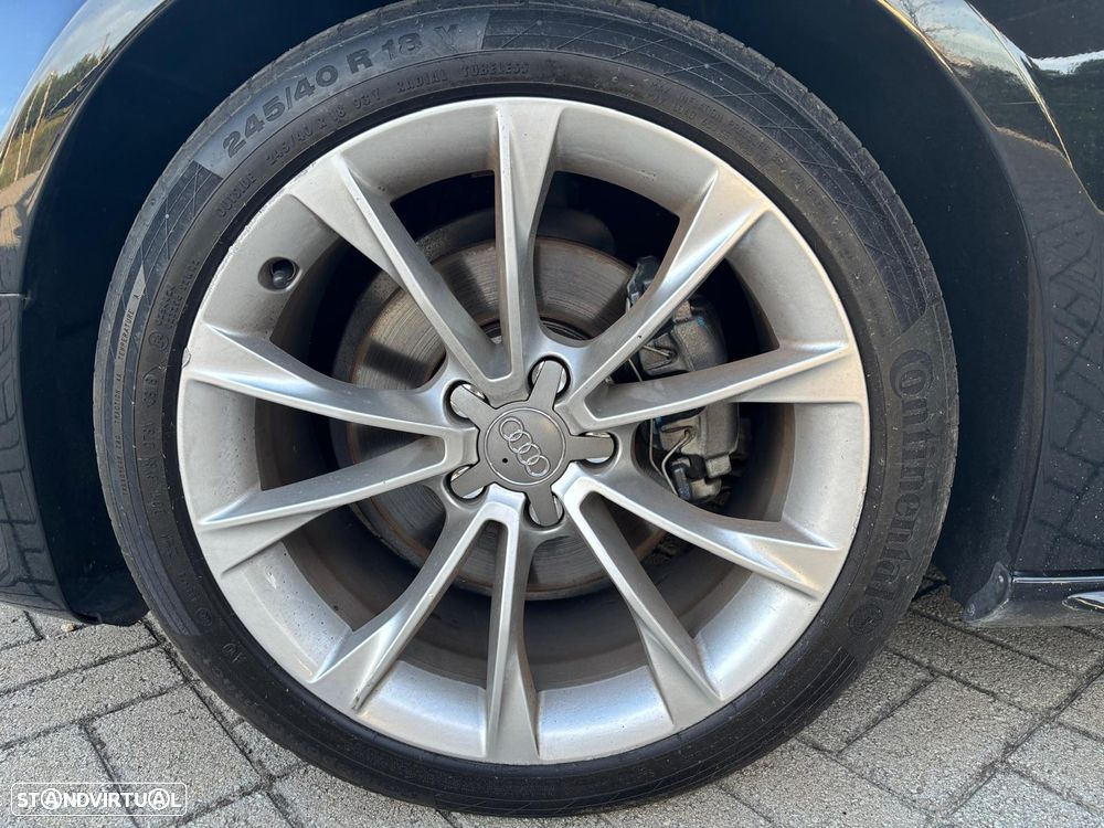 Audi A5 Cabrio 2.0 TDi S-line - 25