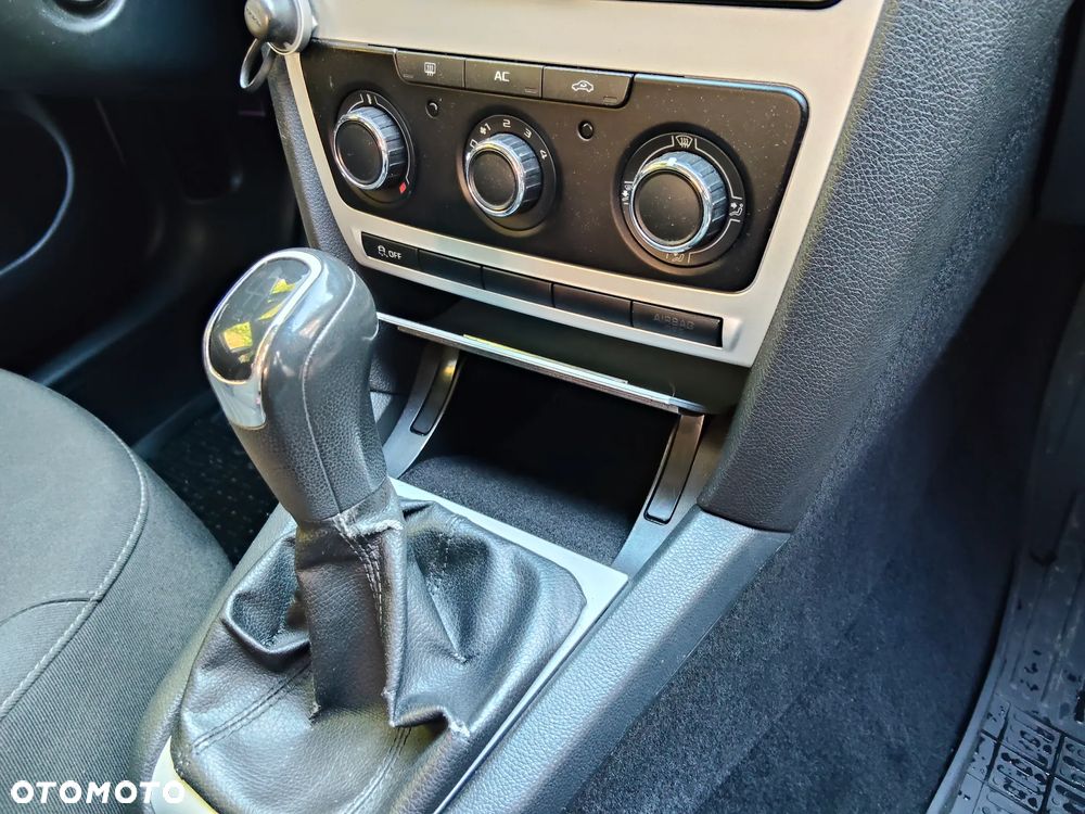 Skoda Octavia 1.6 TDI Ambition - 14