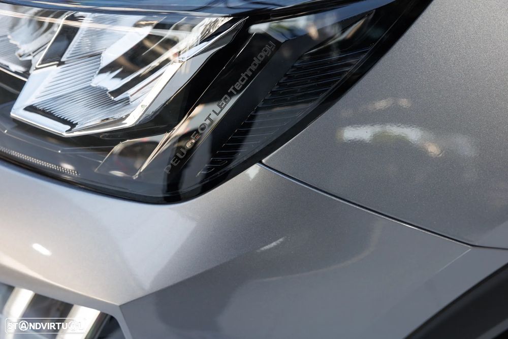 Peugeot 2008 - 25